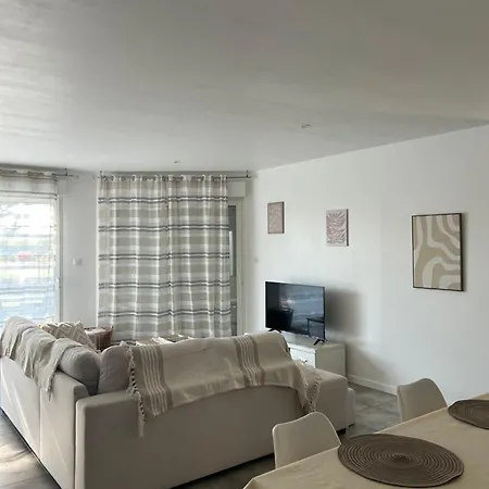 Holiday home Maison Avec Jardin En Provence *